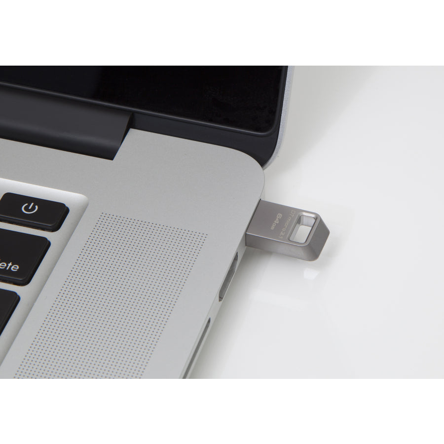 Clé USB ultra-compacte Kingston DTMicro USB 3.1/3.0 Type-A 32 Go en métal DTMC3/32 Go
