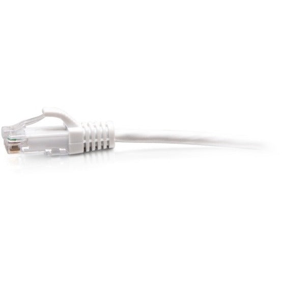 Câble de raccordement Ethernet fin Cat6a sans accroc non blindé (UTP) C2G 15 pieds - Blanc C2G30186