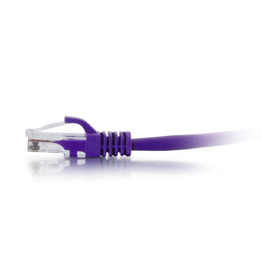 Câble Ethernet de raccordement réseau C2G Cat6a sans accroc non blindé (UTP) de 3 pieds - Violet 50819