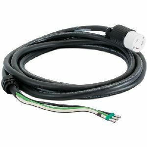 Cordon d'alimentation câblé APC 5 pieds PDW5L6-30C