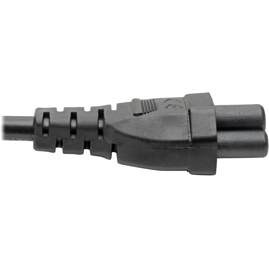 Câble d'alimentation pour ordinateur Tripp Lite 6 pieds à 2 broches Câble européen C5 vers prise SCHUKO CEE 7/7 2,5 A 6' P058-006