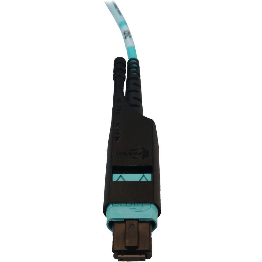 Panneau de brassage de fibre préchargé Tripp Lite par Eaton N48M-48M8L4-05 N48M-48M8L4-05