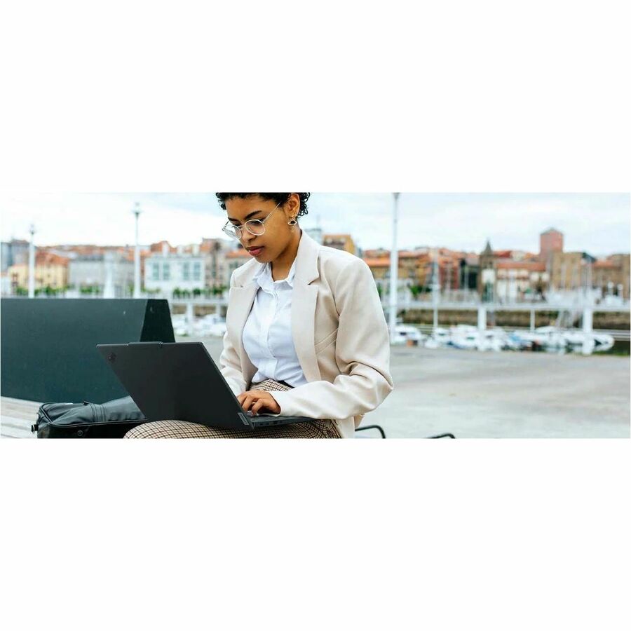 Ordinateur portable Lenovo ThinkPad T14s Gen 5 21LS004FUS 14" à écran tactile - WUXGA - Intel Core Ultra 7 165U - Technologie vPro - 32 Go - SSD 1 To - Clavier anglais - Noir 21LS004FUS