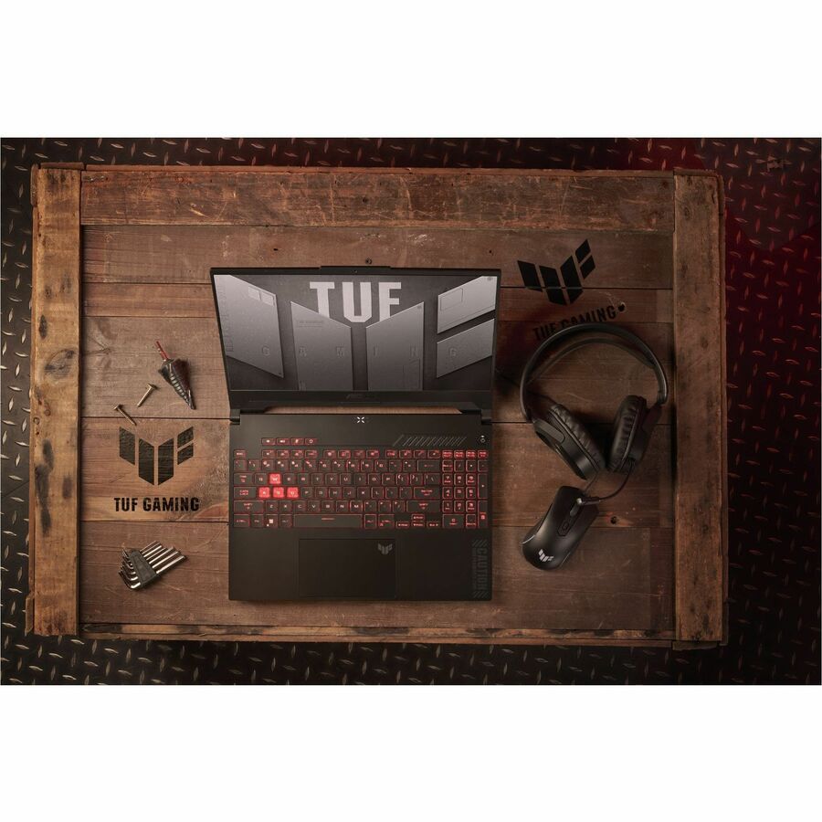 Ordinateur portable de jeu TUF Gaming A15 FA507 FA507NV-DS71-CA 15,6" - Full HD - AMD Ryzen 7 7735HS - 16 Go - SSD 1 To - Clavier anglais FA507NV-DS71-CA