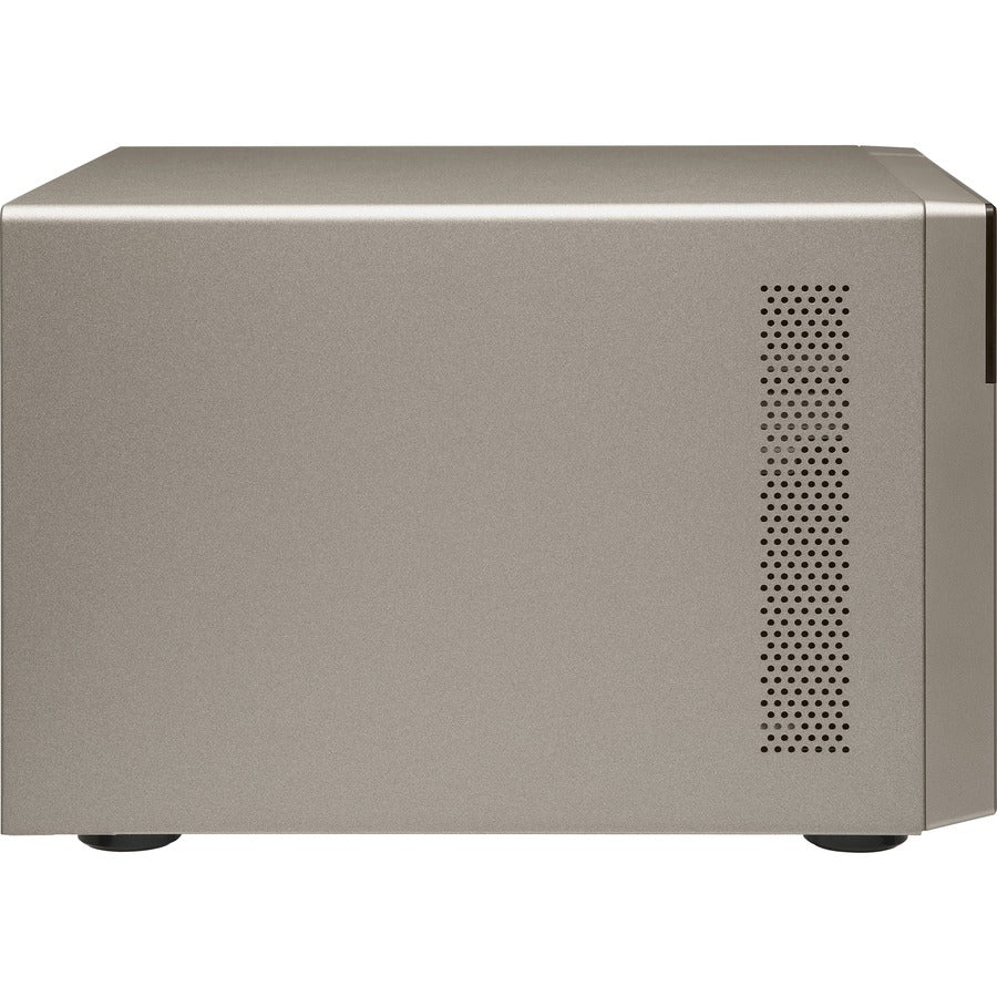 NAS QNAP puissant avec APU AMD RX-421BD Quad-Core et évolutivité PCIe TVS-673e-4G-US
