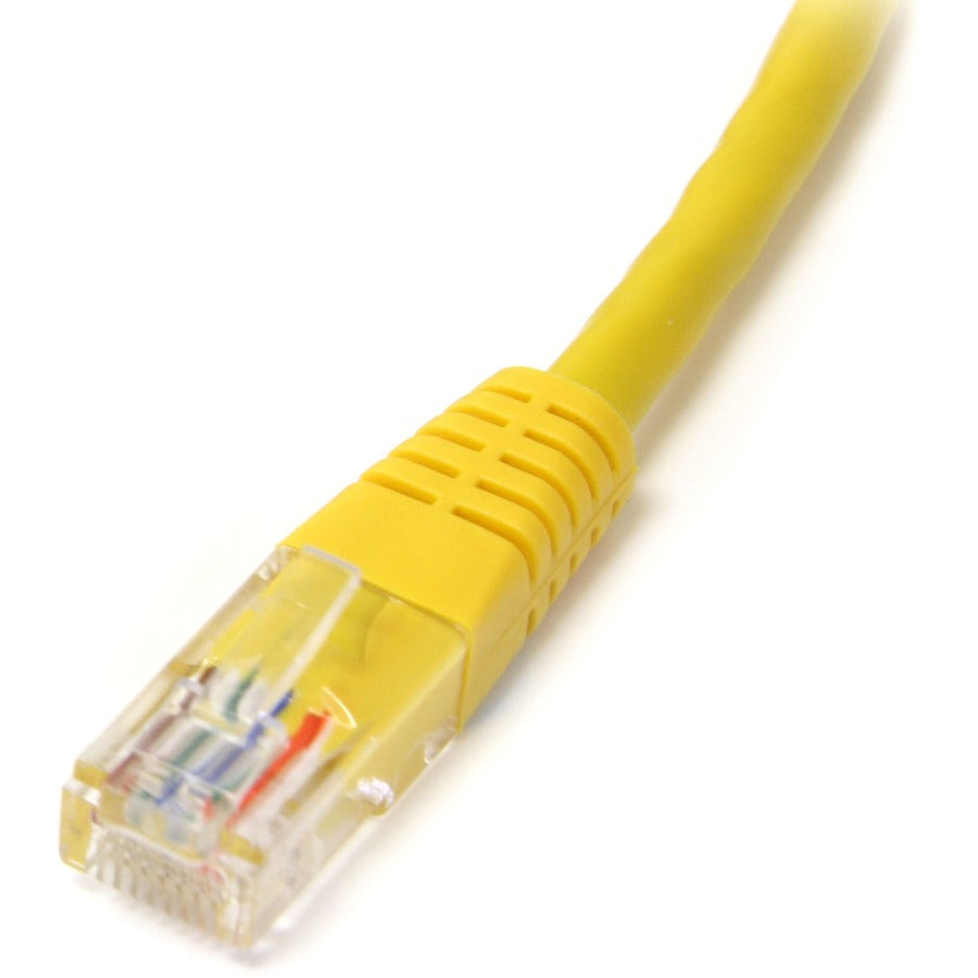 Câble patch UTP Cat5e moulé jaune StarTech.com de 2 pi M45PATCH2YL