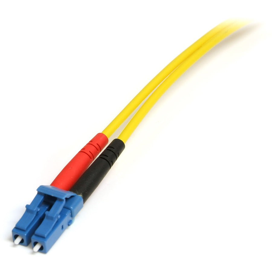 Câble à fibre optique StarTech.com de 10 m - Câble de raccordement à fibre optique LSZH duplex monomode 9/125 - LC/SC SMFIBLCSC10