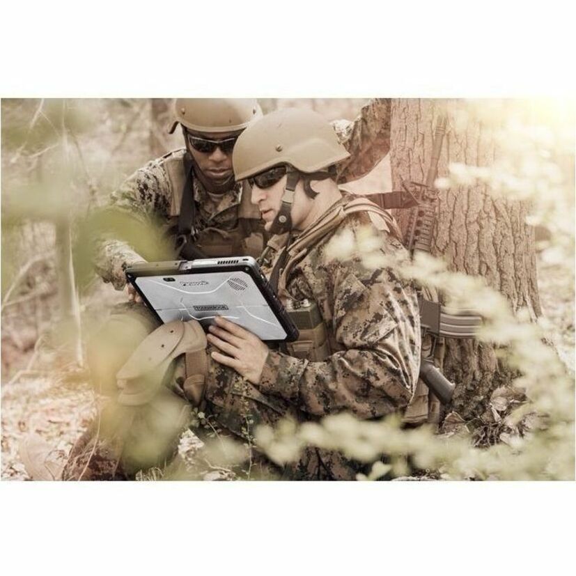 Panasonic TOUGHBOOK CF-33 Rugged Tablet - 12" QHD - 32 GB - 512 GB SSD - 4G CF334Z032BC