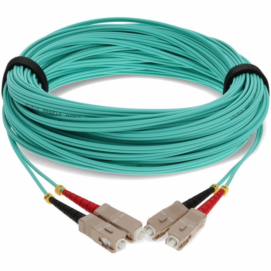 Câble de raccordement fibre optique multimode optimisé au laser (LOMM) duplex SC/SC OM4 Aqua 30 m AddOn ADD-SC-SC-30M5OM4