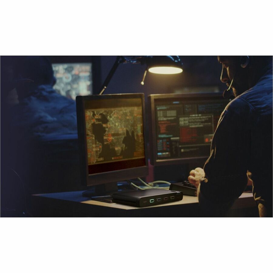 Commutateur KVM sécurisé universel Belkin de 2e génération, double tête à 4 ports avec CAC F1DN204KVM-UN-4