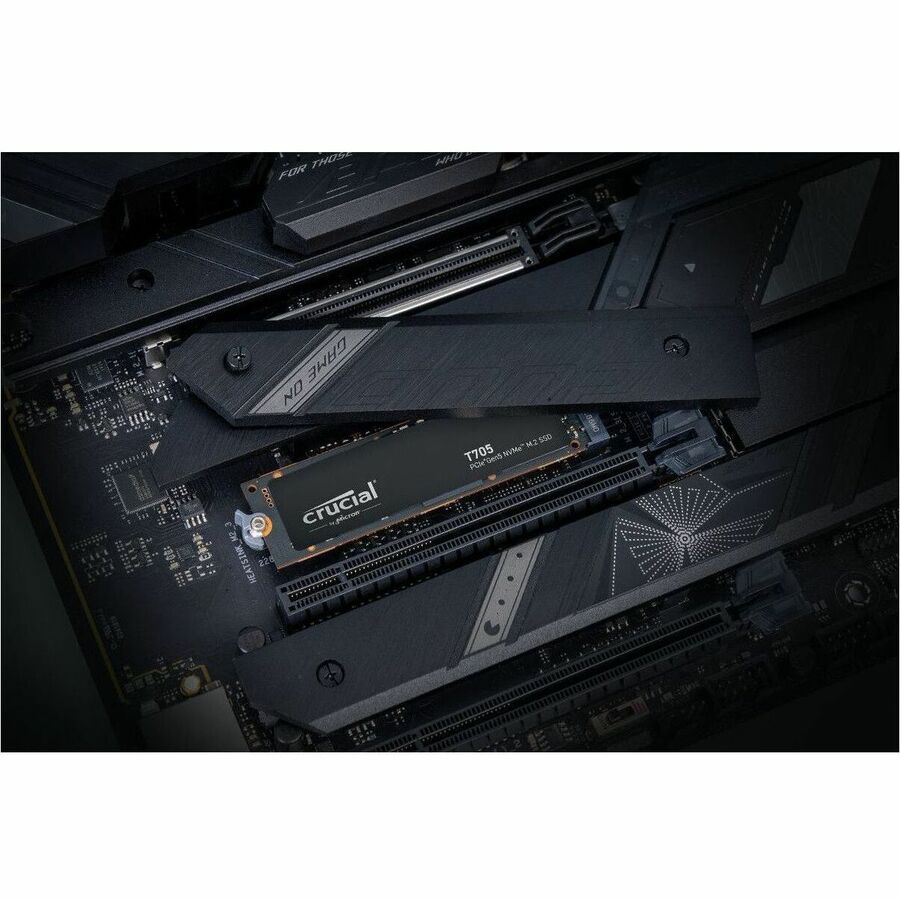 Disque SSD Crucial T705 2 To - M.2 2280 interne - PCI Express NVMe (PCI Express 5.0 x4) CT2000T705SSD3