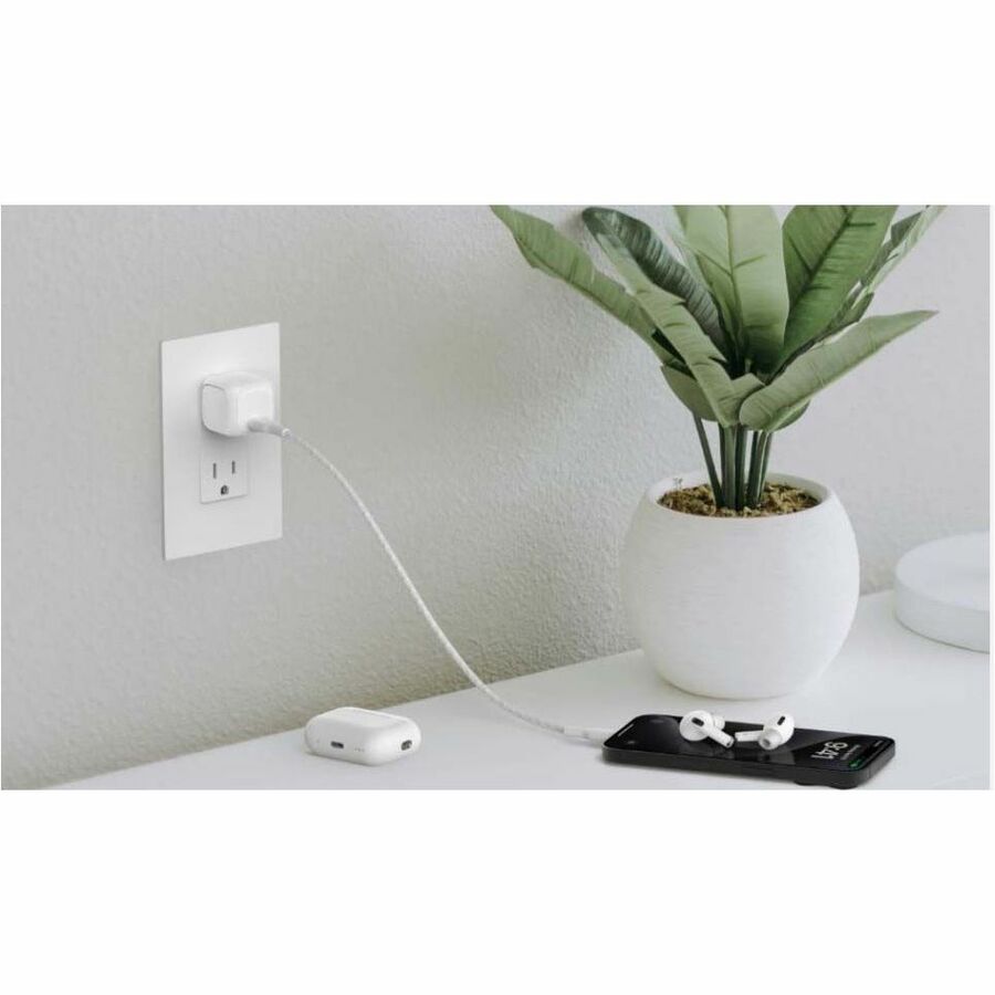 Chargeur mural Belkin BoostCharge Cubic USB-C 20 W WCA009dqWH