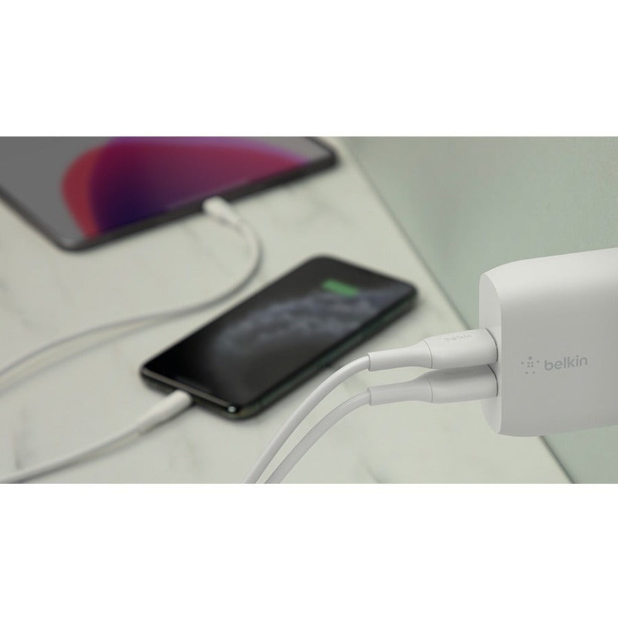 Chargeur mural Belkin BoostCharge Dual USB-A 24 W + câble Lightning vers USB-A - Adaptateur secteur WCD001DQ1MWH