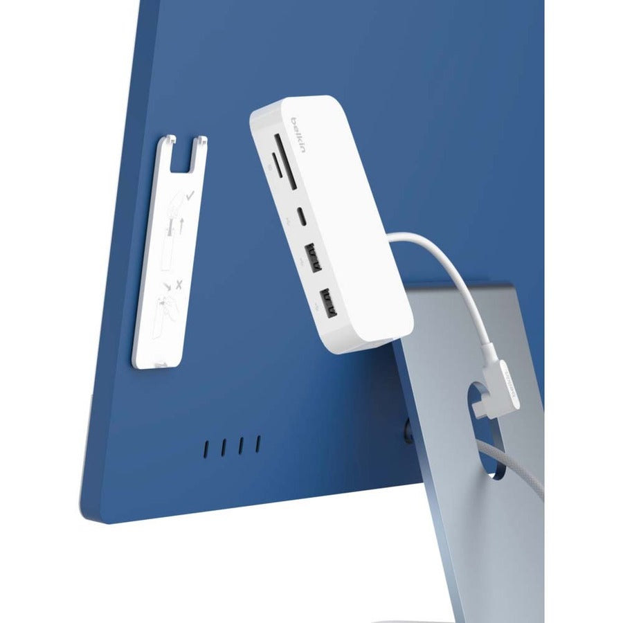 Hub multiport USB-C 6 en 1 Belkin Connect avec support INC011TTWH
