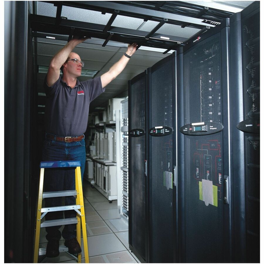 Assemblage programmé de 1 à 3 racks supplémentaires par APC by Schneider Electric - Service WASSEM5X8-3R-PX-10