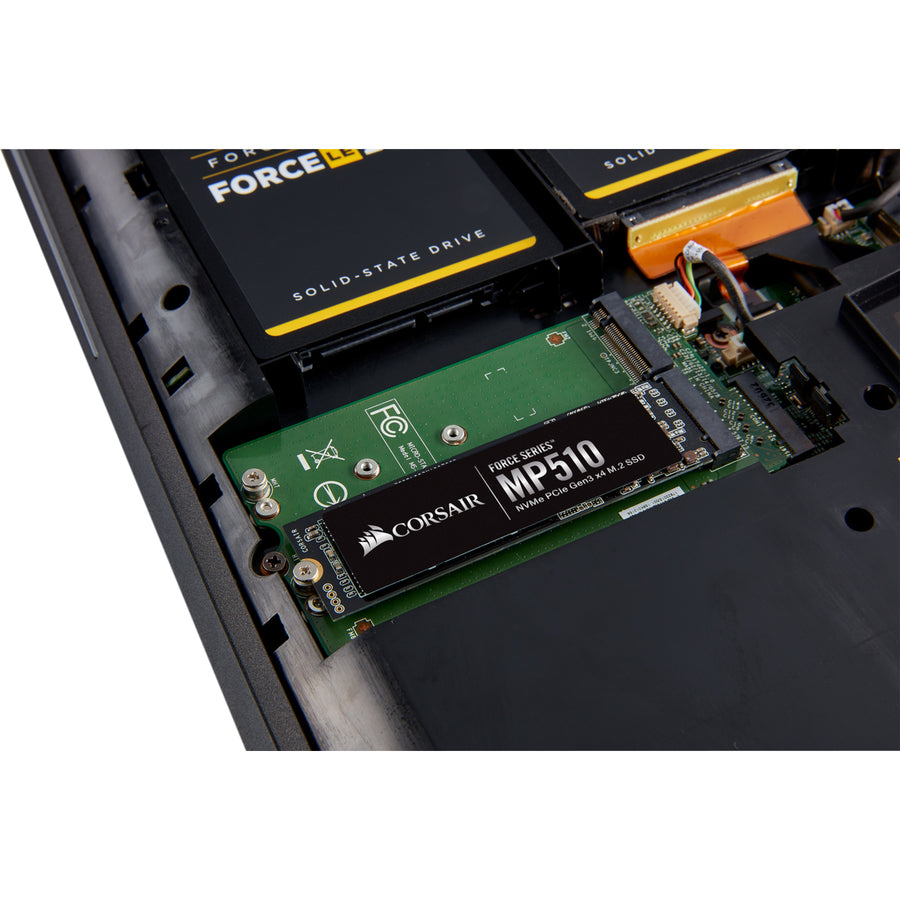 Disque SSD Corsair Force MP510 960 Go - M.2 2280 interne - PCI Express (PCI Express 3.0 x4) CSSD-F960GBMP510