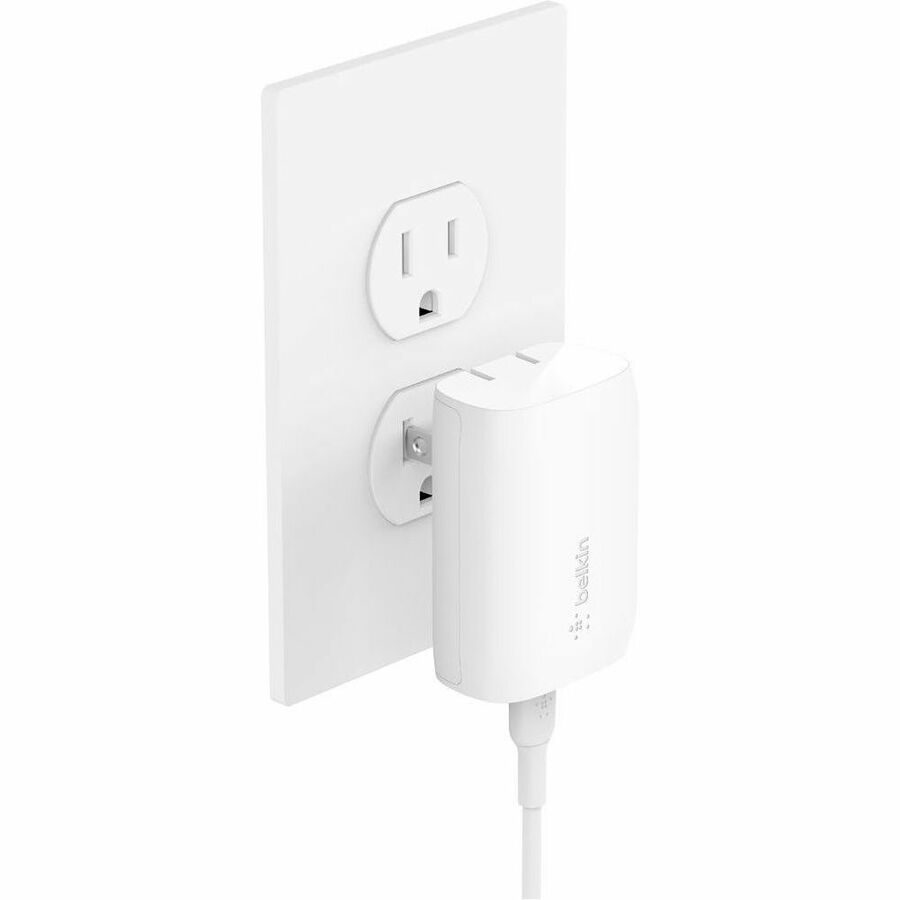 Chargeur mural Belkin BoostCharge USB-C PD 3.0 PPS 30 W + câble USB-C vers USB-C WCA005DQ1MWH-B6