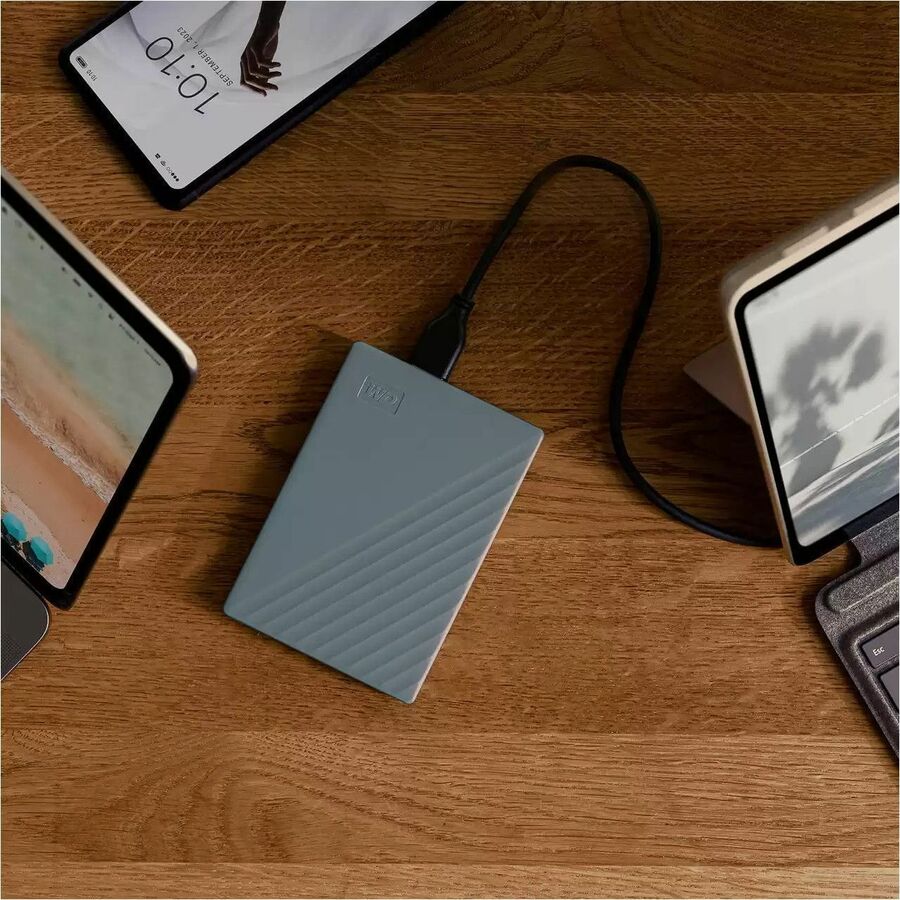 Disque dur externe portable WD My Passport WDBRMD0050BGY-WESN 5 To - Gris silicone WDBRMD0050BGY-WESN