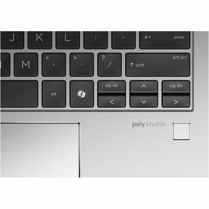 Station de travail mobile à écran tactile HP ZBook Studio G11 16" - WQUXGA - Intel Core Ultra 7 155H - 32 Go - SSD 1 To - Clavier anglais et français AN6C8UT#ABL