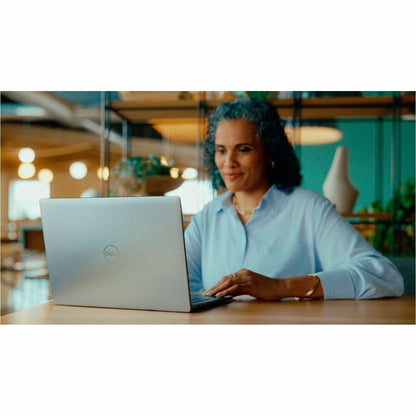 Dell Latitude 5000 5455 14" Copilot+ PC Notebook - Full HD Plus - Qualcomm Snapdragon X Plus X1P-64-100 - 16 GB - 512 GB SSD - English (US) Keyboard - Titan Gray 031T2