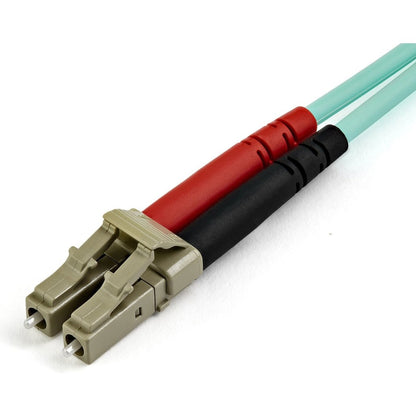 StarTech.com Câble de raccordement à fibre optique duplex multimode LC vers LC OM4 de 10 m - Aqua - 50/125 - Câble à fibre optique - 40/100 Gb - LSZH (450FBLCLC10) 450FBLCLC10