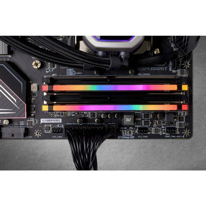 Kit de mémoire Corsair Vengeance RGB Pro 16 Go (2 x 8 Go) DDR4 SDRAM CMW16GX4M2Z3600C18