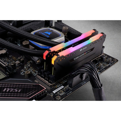 Kit de mémoire Corsair Vengeance RGB Pro 16 Go (2 x 8 Go) DDR4 DRAM 3600 MHz C16 - Noir CMW16GX4M2K3600C16