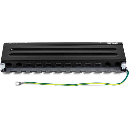 Panneau de brassage blindé TRENDnet Cat6A à 8 ports, prêt pour montage mural, compatible 10G, compatible Cat5e, Cat6, Cat6A, boîtier métallique, étiquetage à code couleur pour câblage T568A et T568B, gestion des câbles, noir, TC-P08C6AS TC-P08C6AS