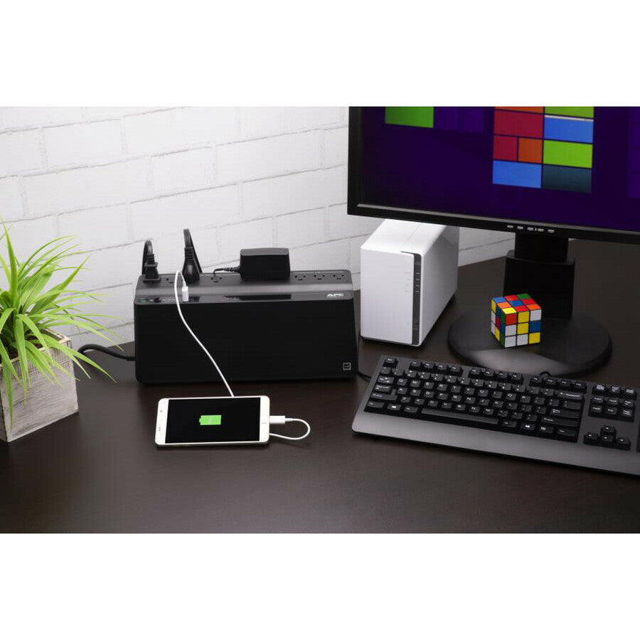 Onduleur Back-UPS APC by Schneider Electric 650 VA, 120 V, 1 port de chargement USB, Canada BVN650M1-CA