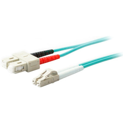 Câble de raccordement fibre optique multimode optimisé au laser (LOMM) Duplex SC/LC OM4 Aqua AddOn 4 m ADD-SC-LC-4M5OM4
