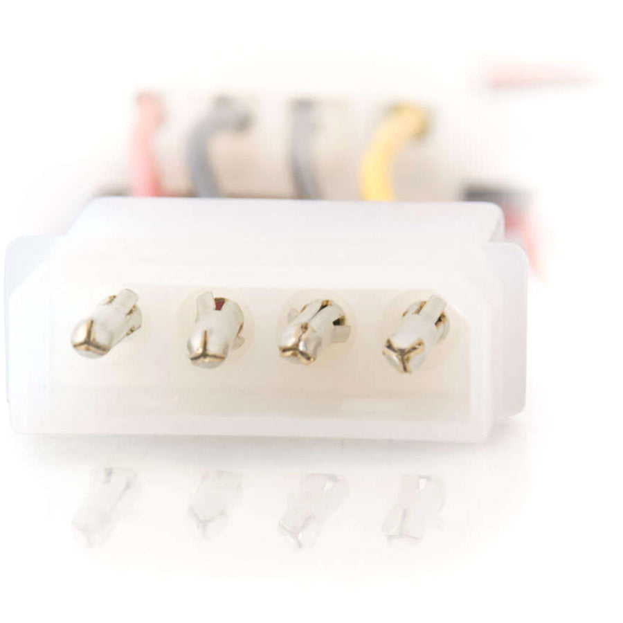 Câble d'alimentation C2G 6" 27078