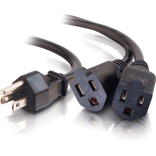 Répartiteur de cordon d'alimentation 1 à 2 C2G 6 pi 16 AWG (1 NEMA 5-15P à 2 NEMA 5-15R) 29807