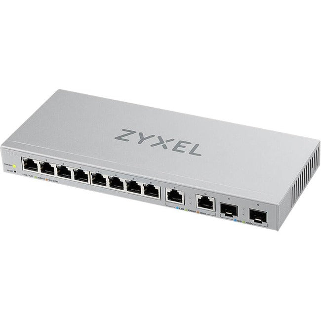 Commutateur multi-Gigabit géré par le Web ZYXEL 12 ports avec 2 ports 2,5G et 2 ports 10G SFP+ XGS1210-12