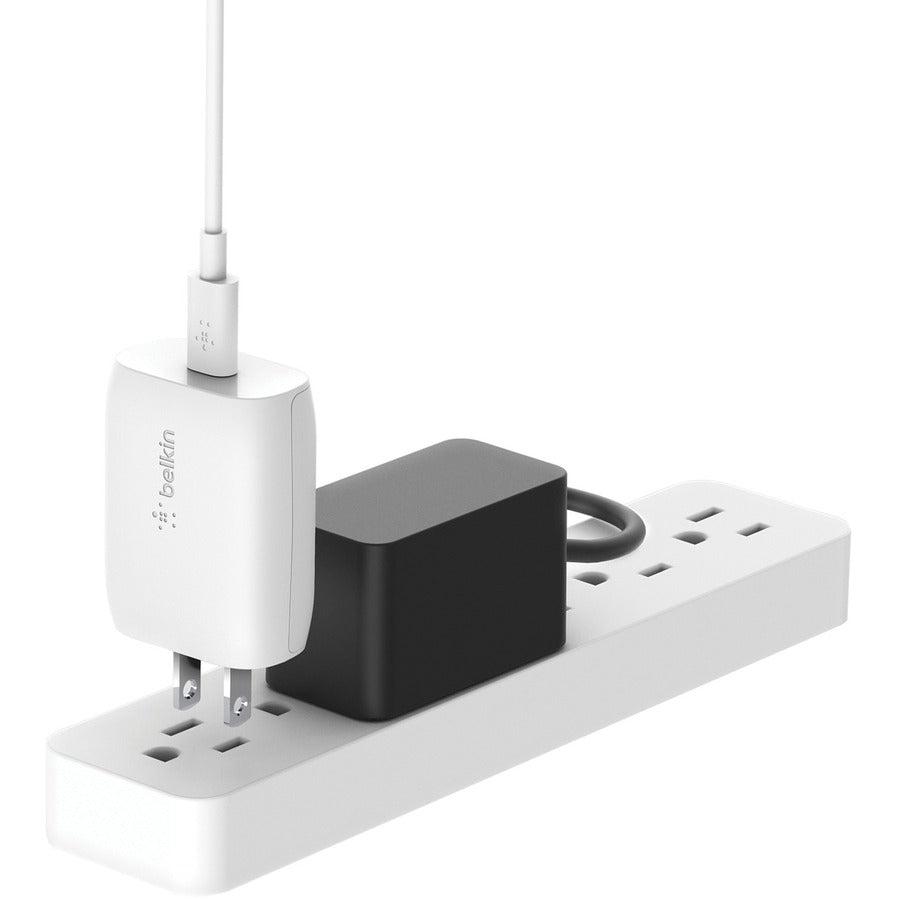 Adaptateur secteur Belkin F7U096DQWHT
