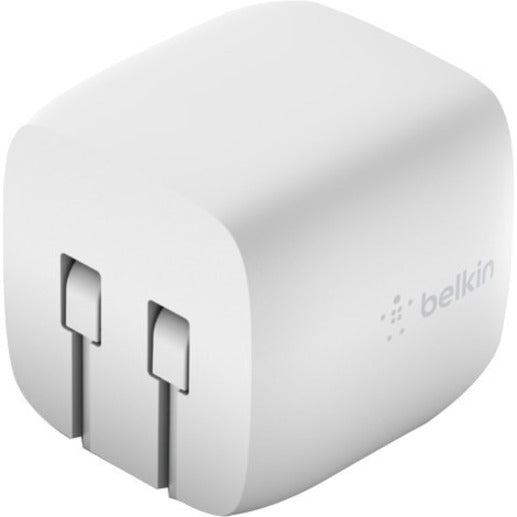 Belkin BOOST&uarr;CHARGE 30W USB-C GaN Wall Charger + USB-C To Lightning Cable WCH001DQ1MWH-B5