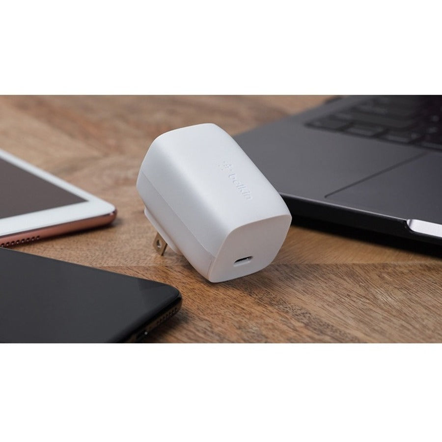 Belkin BOOST&uarr;CHARGE AC Adapter WCB004DQ04WH