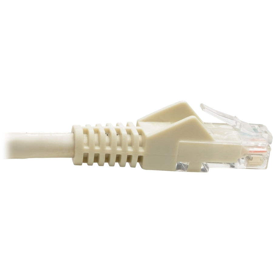 Câble de raccordement UTP moulé sans accroc Cat6 Gigabit Tripp Lite (RJ45 M/M), blanc, 6 pi N201-006-WH