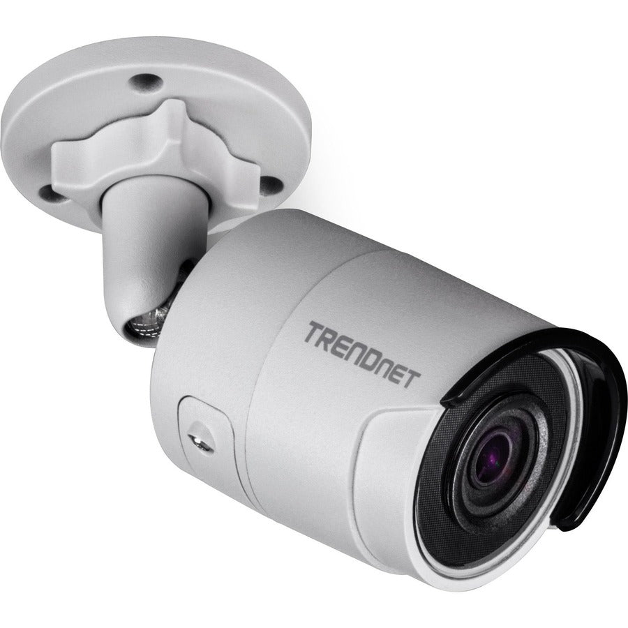 Caméra réseau Bullet PoE 8MP 4K H.265 120 dB WDR TRENDnet pour intérieur/extérieur, TV-IP1318PI, boîtier IP67 résistant aux intempéries, vision nocturne infrarouge SmartCovert jusqu'à 30 m (98 pi), emplacement pour carte microSD TV-IP1318PI
