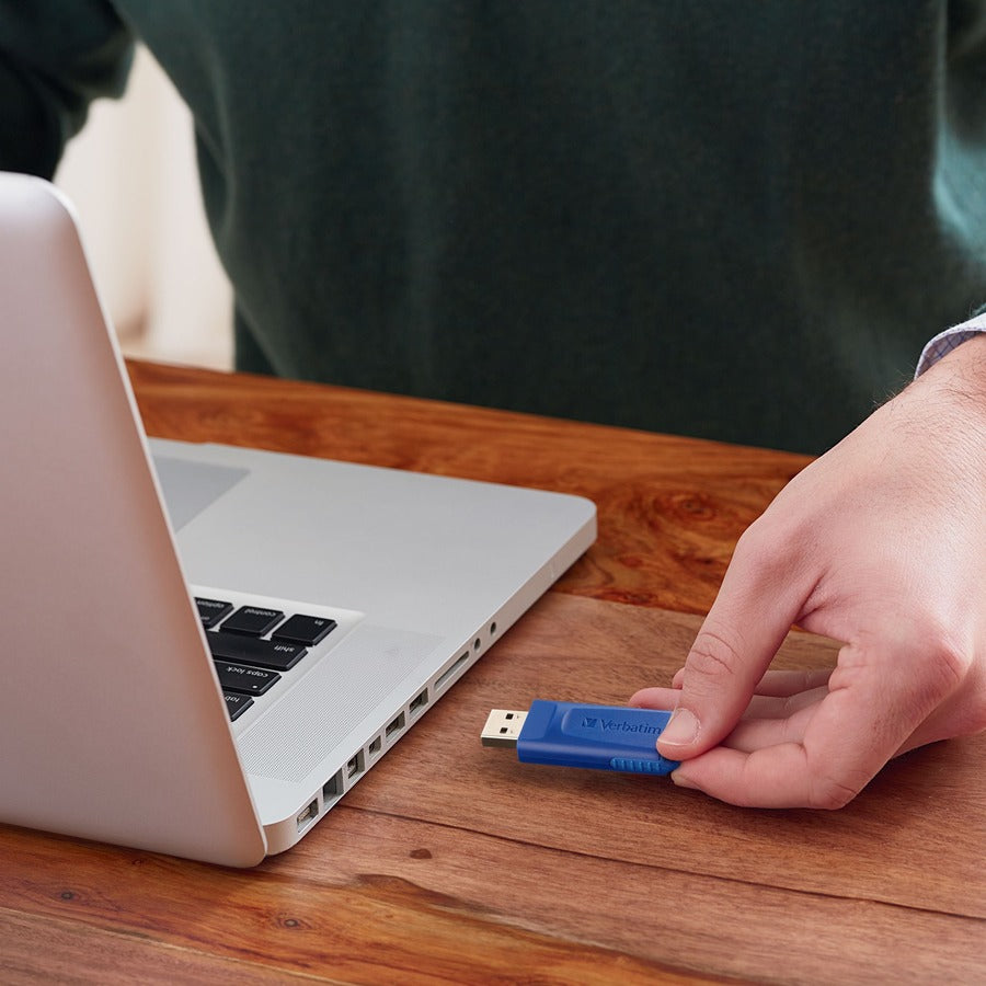 Clé USB Verbatim 4 Go - Bleu 97087