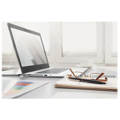 Câble de sécurité à combinaison Kensington Slim NanoSaver pour ordinateur portable K60604WW