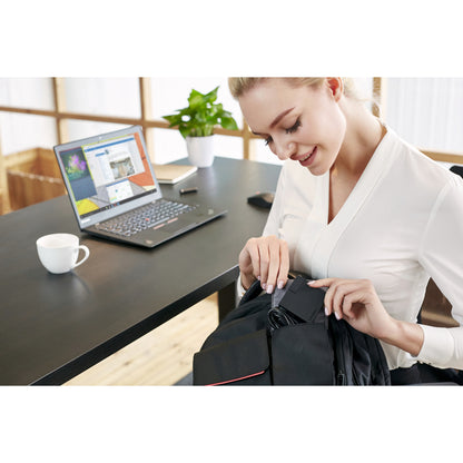 Lenovo 65W Travel Adapter with USB Port(US) 4X20M73667