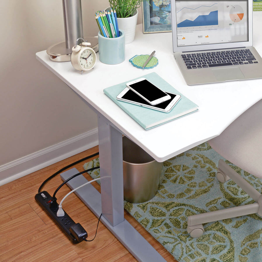 Tripp Lite Protect It! 7-outlet Surge Suppressor TLP74RB