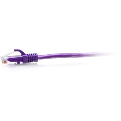Câble de raccordement Ethernet fin C2G Cat6a non blindé (UTP) 7 pieds - Violet C2G30191