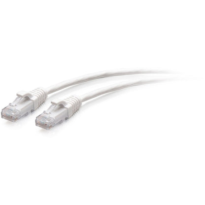 Câble de raccordement Ethernet fin Cat6a sans accroc non blindé (UTP) C2G 25 pieds - Blanc C2G30187