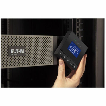 Onduleur Eaton 5PX, 3 000 VA, 2 700 W, entrée L5-30P, sorties : (6) 5-20R ; (1) L5-30R, 120 V, rack/tour, carte réseau incluse 5PX3000RTN