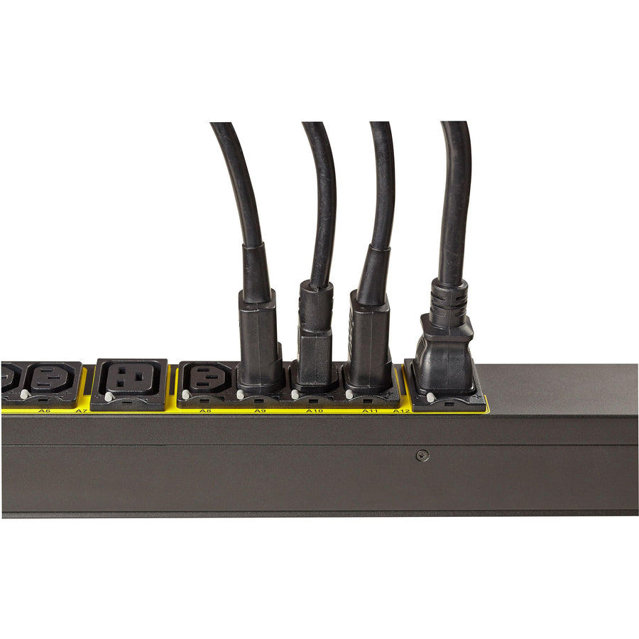 Eaton ePDU G3 Managed 38U-C ENTRÉE : L21-30P 24 A 3P SORTIE : 18xC13:6xC19 EMA327-10