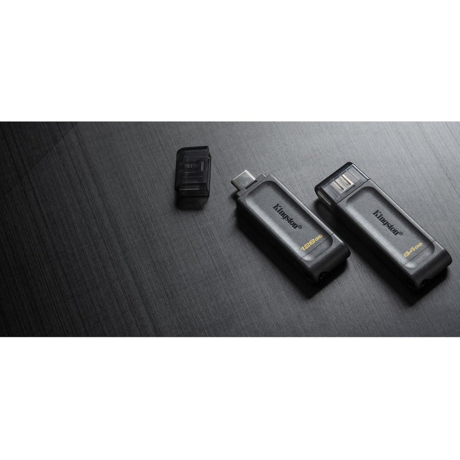 Clé USB 3.2 (1ère génération) Type C Kingston DataTraveler 70 64 Go DT70/64GBCR
