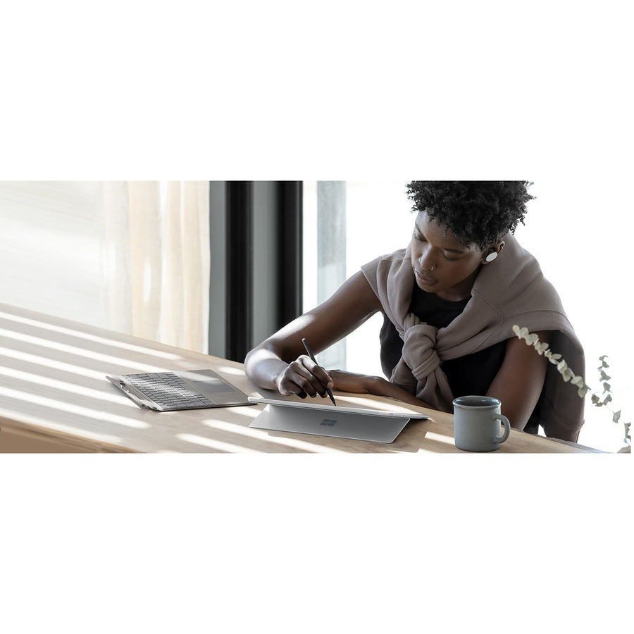 Tablette Microsoft Surface Pro 8 - 13" - Core i5 - 8 Go RAM - 128 Go SSD - Windows 10 - Platine EHL-00017