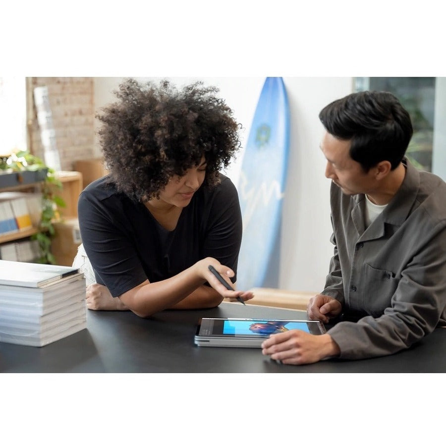 Ordinateur portable 2 en 1 convertible à écran tactile Microsoft Surface Laptop Studio 14,4" - 2400 x 1600 - Intel Core i5 11e génération i5-11300H Quad-core (4 cœurs) - 16 Go de RAM totale - 256 Go SSD - Platinum TNX-00026