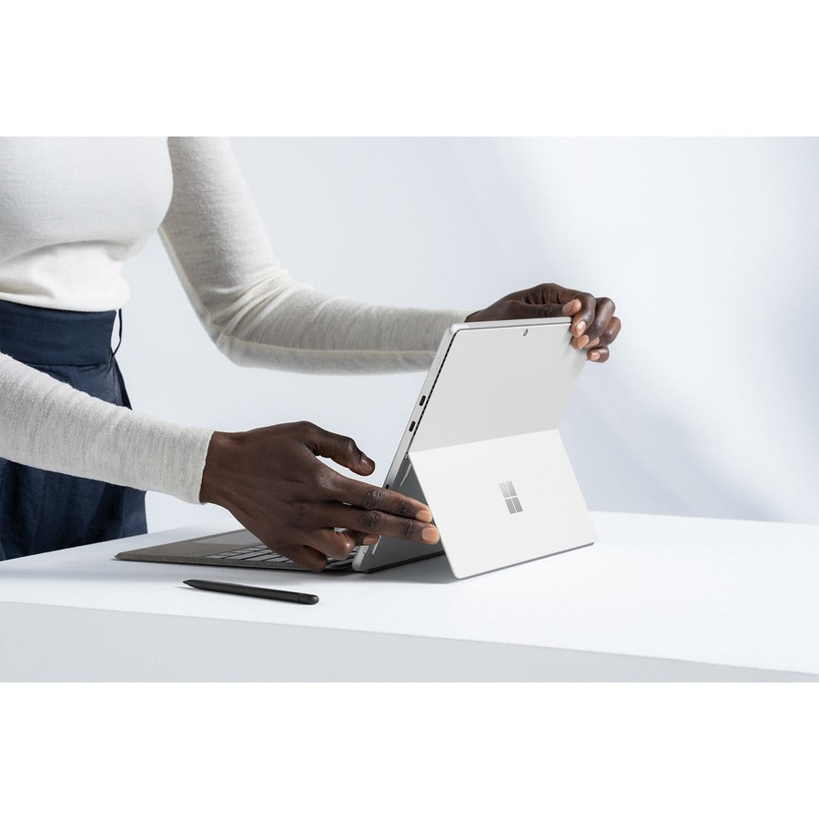 Tablette Microsoft Surface Pro 8 - 13" - Core i5 - 16 Go RAM - 256 Go SSD - Windows 10 - Platinum 8PU-00033